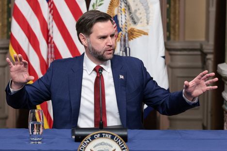 Tutkijalta jyrkkä viesti Euroopalle – Trumpin aikakauden jälkeen ei ole paluuta vanhaan. 8 Tutkijalta jyrkkä viesti Euroopalle – Trumpin aikakauden jälkeen ei ole paluuta vanhaan. 7