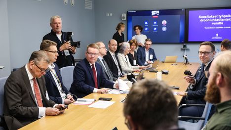 Työnantajat ja työntekijät sopivat: drooniuhkien vuoksi suositus on maksaa palkkaa 1