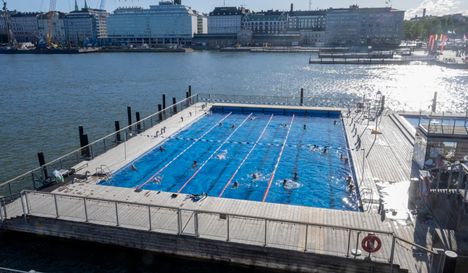 Uimareiden reaktiot Allas Poolin purkamista koskevaan uutiseen 2 Uimareiden reaktiot Allas Poolin purkamista koskevaan uutiseen 1
