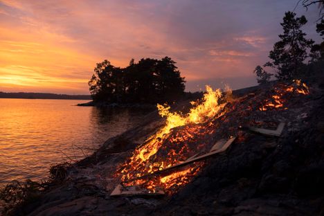 Uusi ennuste julkaistu – juhannuspäivänä Suomi jakautuu kahteen osaan 4 Uusi ennuste julkaistu – juhannuspäivänä Suomi jakautuu kahteen osaan 3