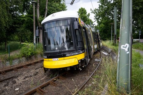 Vakava ratikkaonnettomuus Saksassa 6 Vakava ratikkaonnettomuus Saksassa 5