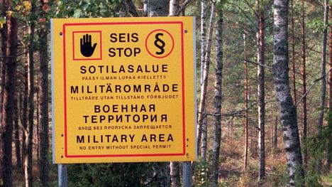 Venäjään liittyvä toimija hankki kiinteistön itärajalta, kun kiinalainen yritys osti tunnetun hotellin – puolustusministeriö puuttui epäselviin toimiin. 1