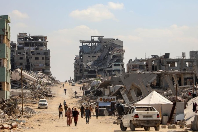Viisi palestiinalaista kuoli Israelin iskuissa Gazassa. 2 Viisi palestiinalaista kuoli Israelin iskuissa Gazassa. 1