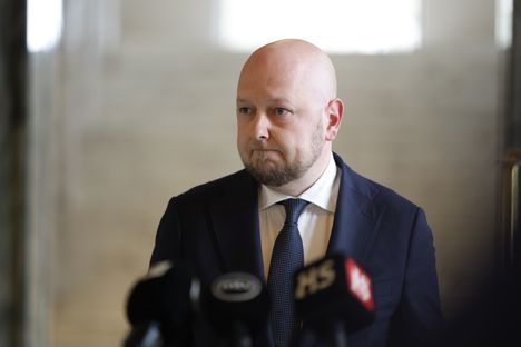 Kokoomuksen Kopra SDP:n Räsäsen kommentista: ”Oikeudenmukainen vaihtoehto oli juustohöylä ja veromoukari” 6 Kokoomuksen Kopra SDP:n Räsäsen kommentista: ”Oikeudenmukainen vaihtoehto oli juustohöylä ja veromoukari” 5
