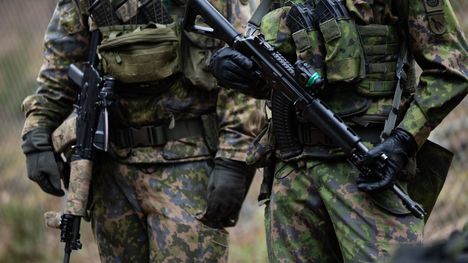 23 varusmiestä altistui melulle Jääkäriprikaatissa nuotiopaikan räjähdettyä 1