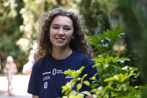 Ella Junnila kritisoi naisten yleisurheilun kuvauslinjausta 2 Ella Junnila kritisoi naisten yleisurheilun kuvauslinjausta 1
