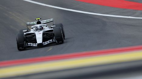 F1: Bottas yllätti tulospaikalla – Verstappen johti harjoituksia 1