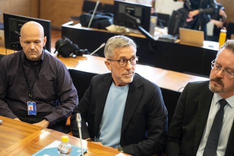 Janne Puhakan murhaaja Rolf Nordmo äänessä oikeudessa – IS paikalla 2 Janne Puhakan murhaaja Rolf Nordmo äänessä oikeudessa – IS paikalla 1