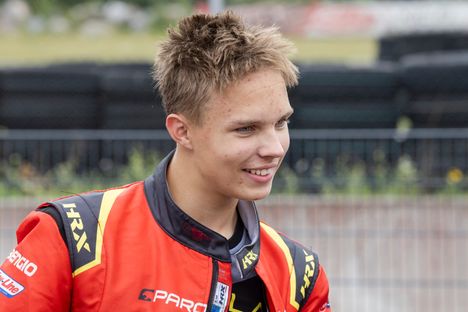 Kartingin Euroopan mestari Kimi Tani on suomalainen kuljettajalupaus 4 Kartingin Euroopan mestari Kimi Tani on suomalainen kuljettajalupaus 3