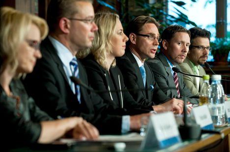 Pääministerivalinta ei ole suosio- eikä kaljakaverikisa – siksi Minja Koskelasta tai Sofia Virrasta ei tule pääministeriä 7