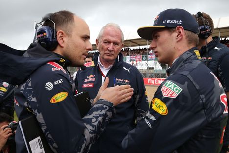 Max Verstappenin luottomies Lambiase McLarenille – Tom McCullough kaavaillaan tilalle 3