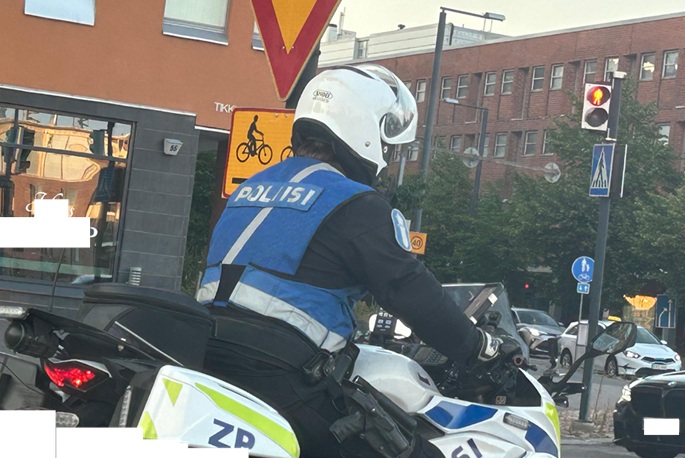 Poliisin väkivallan käyttö lisääntyy Suomessa 2 Poliisin väkivallan käyttö lisääntyy Suomessa 1
