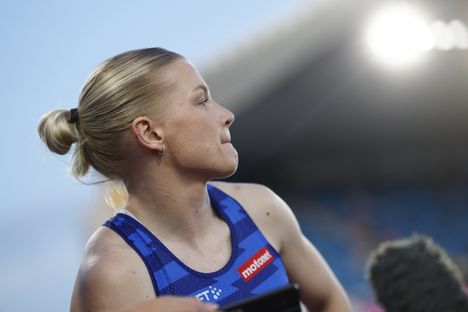 Yleisurheilu EM: Wilma Heltasen kilpakumppani Tina Sutej ulkona 3
