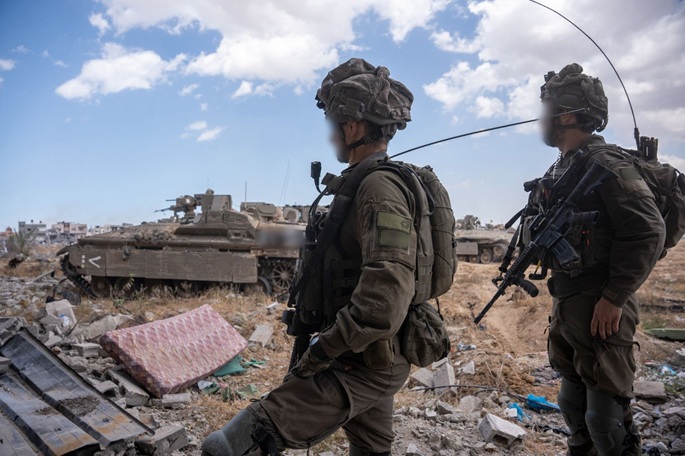 Kaksi israelilaissotilasta kuoli Gazan alueella tapahtuneessa droneturmassa 2 Kaksi israelilaissotilasta kuoli Gazan alueella tapahtuneessa droneturmassa 1