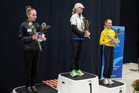 Alisa Vainio voitti ylivoimaisesti SM-maratonin Jyväskylässä, suurimmat paukut Valencian maratonille 6 Alisa Vainio voitti ylivoimaisesti SM-maratonin Jyväskylässä, suurimmat paukut Valencian maratonille 5