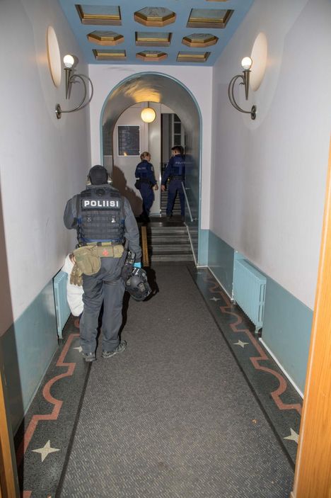 Jani Väänänen karkasi Niuvanniemen sairaalasta 8 Jani Väänänen karkasi Niuvanniemen sairaalasta 7