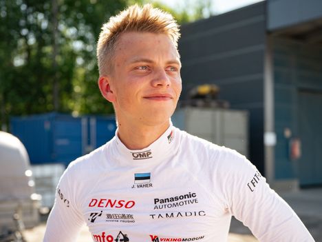 Janni Hussi liittyy Toyotan nuoren lupauksen Jaspar Vaherin kartanlukijaksi 4 Janni Hussi liittyy Toyotan nuoren lupauksen Jaspar Vaherin kartanlukijaksi 3