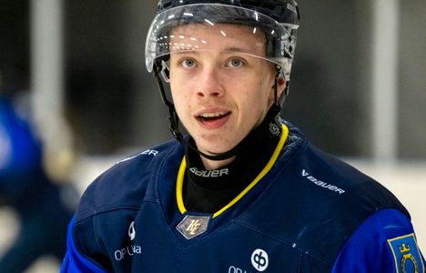 Jari Kurrin poika Paulus Kurri, 19, pelaa Kiekko-Espoon U20:ssa – asiantuntija arvioi: ”Voisi pelata liigaa jo tällä kaudella” 1