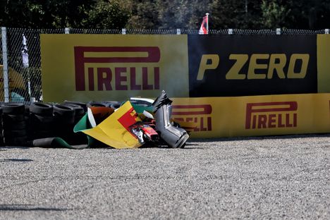 Antonelli hurmasi Monzassa: 19. sijalta voittoon ja MM-sarjan johtoon 3
