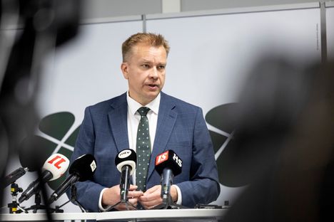 Kotihoidontuen lakkauttamisesta tylyä kritiikkiä hallituskumppaneilta 2 Kotihoidontuen lakkauttamisesta tylyä kritiikkiä hallituskumppaneilta 1