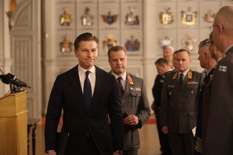 Kommentti: Peruisiko Minja Koskela Helsingin puolustamiseksi tehdyt ohjuskaupat – ja juuri nyt? 5