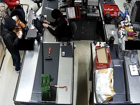 Lauttasaaren tuhopoltosta pitkät vankeusrangaistukset kahdelle nuorelle 11