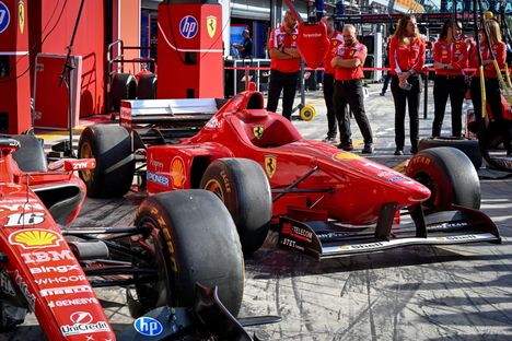 Lewis Hamilton muistelee Michael Schumacheria tunteikkaasti Monzassa 5
