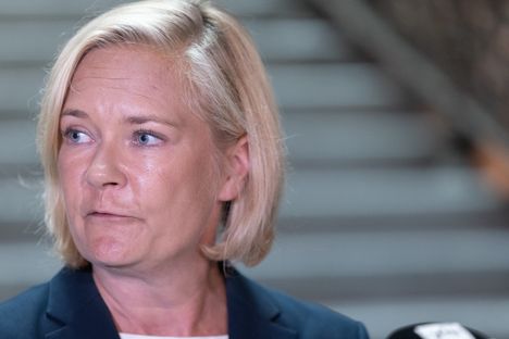 Mari Rantasen täystyrmäys Supo-riidan syylle – laukoo uusia syytöksiä 2 Mari Rantasen täystyrmäys Supo-riidan syylle – laukoo uusia syytöksiä 1