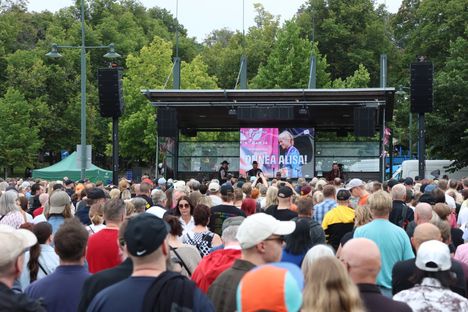 Alisa Vainio suhtautuu rennosti Luukkaansalmen sillan nimeämiskeskusteluun 1