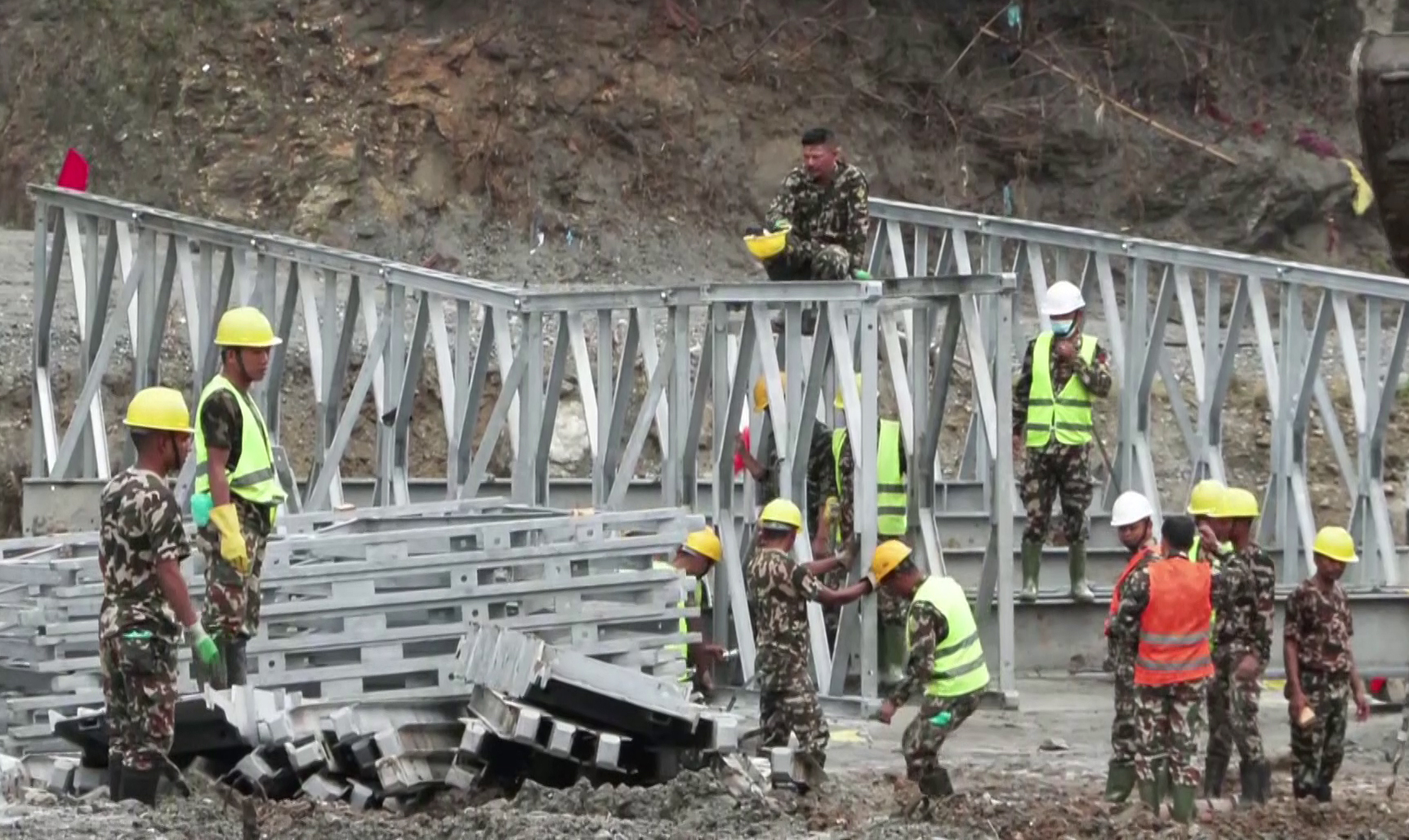 Nepal arvioi tulvien jälkeisen jälleenrakennuksen ja toipumisen maksavan 4,74 miljardia dollaria 1
