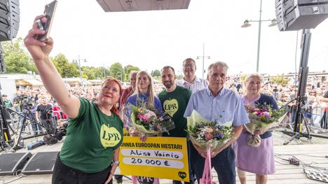 Lappeenranta palkitsi EM-kultamitalisti Alisa Vainion 20 000 eurolla 1