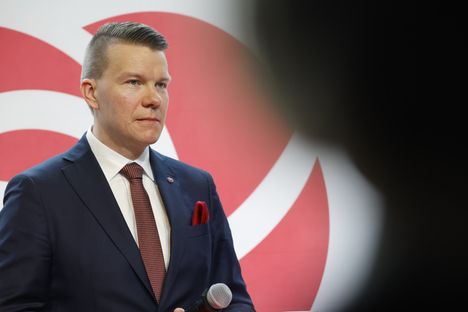 Razmyar sanoi hallituksen vihaavan järjestöjä – kokoomuslaiset kutsuvat väitettä vihapuheeksi 3
