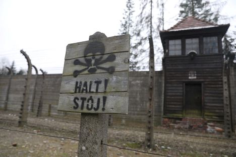 Sami Aittokallio pelaa nyt Auschwitzissa 8 Sami Aittokallio pelaa nyt Auschwitzissa 7