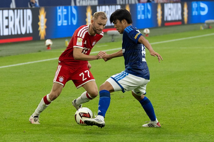 Schalke pysäytti Bayernin, Dortmund ja Elversberg käänsivät tappioasemat voitoiksi 1
