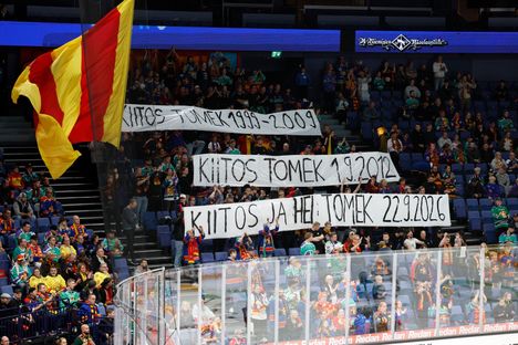 Semir Ben-Amor paljastaa uusia yksityiskohtia vuoden 2012 kohuottelusta Jokerit–HIFK – näin Ville Peltonen valikoitui kohteeksi 4 Semir Ben-Amor paljastaa uusia yksityiskohtia vuoden 2012 kohuottelusta Jokerit–HIFK – näin Ville Peltonen valikoitui kohteeksi 3