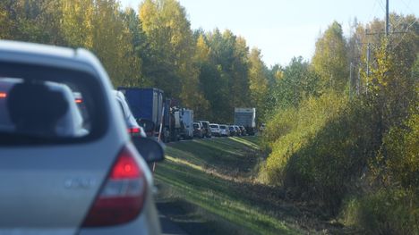 Raskas liikenneonnettomuus Rovaniemellä: Sodankyläntie poikki yli kolme tuntia 2 Raskas liikenneonnettomuus Rovaniemellä: Sodankyläntie poikki yli kolme tuntia 1
