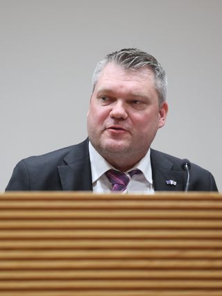 Stubbin Venäjä-puheet jakavat kansanedustajia 5 Mikko Savola (kesk). Kuva: Seppo Kärki / IS