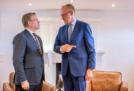 Orpon arvovieraille tarjoiltiin poronfileetä, sokerisuolattua siikaa ja kalliita viinejä 1
