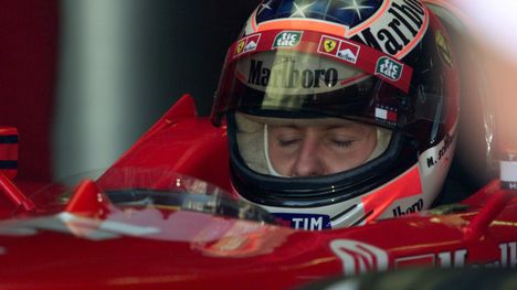 Uutuusdokumentti: Corinna Schumacher paljastaa yksityiskohtia suhteestaan Michaeliin 1