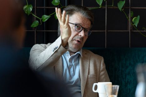 Ville Niinistö vaatii oikeuskanslerin tutkinnan seurantaa Orpon Garden Helsinki -yhteyksissä 8 Ville Niinistö vaatii oikeuskanslerin tutkinnan seurantaa Orpon Garden Helsinki -yhteyksissä 7