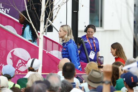Wilma Heltä sai yllätysviestin keskellä yötä EM-hopean jälkeen 5