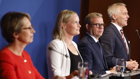 Yle: Vasemmistoliiton kannatus ennätyslukemissa 2 Yle: Vasemmistoliiton kannatus ennätyslukemissa 1