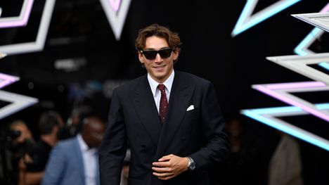 Armand Duplantis saapui Budapestiin tyylillä. Kuva: Tamas Vasvari, EPA