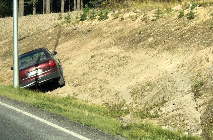 19 kuoli liikenneonnettomuuksissa Suomessa syyskuussa 1