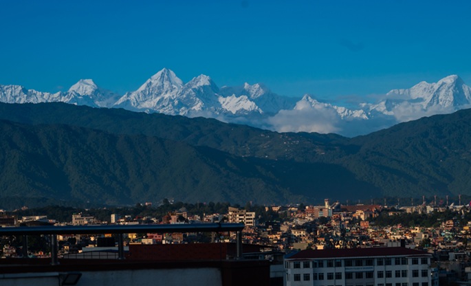 Kuolonuhrien määrä nousee 15:een Nepalin Himlung-vuoren lavaltien onnettomuudessa 1