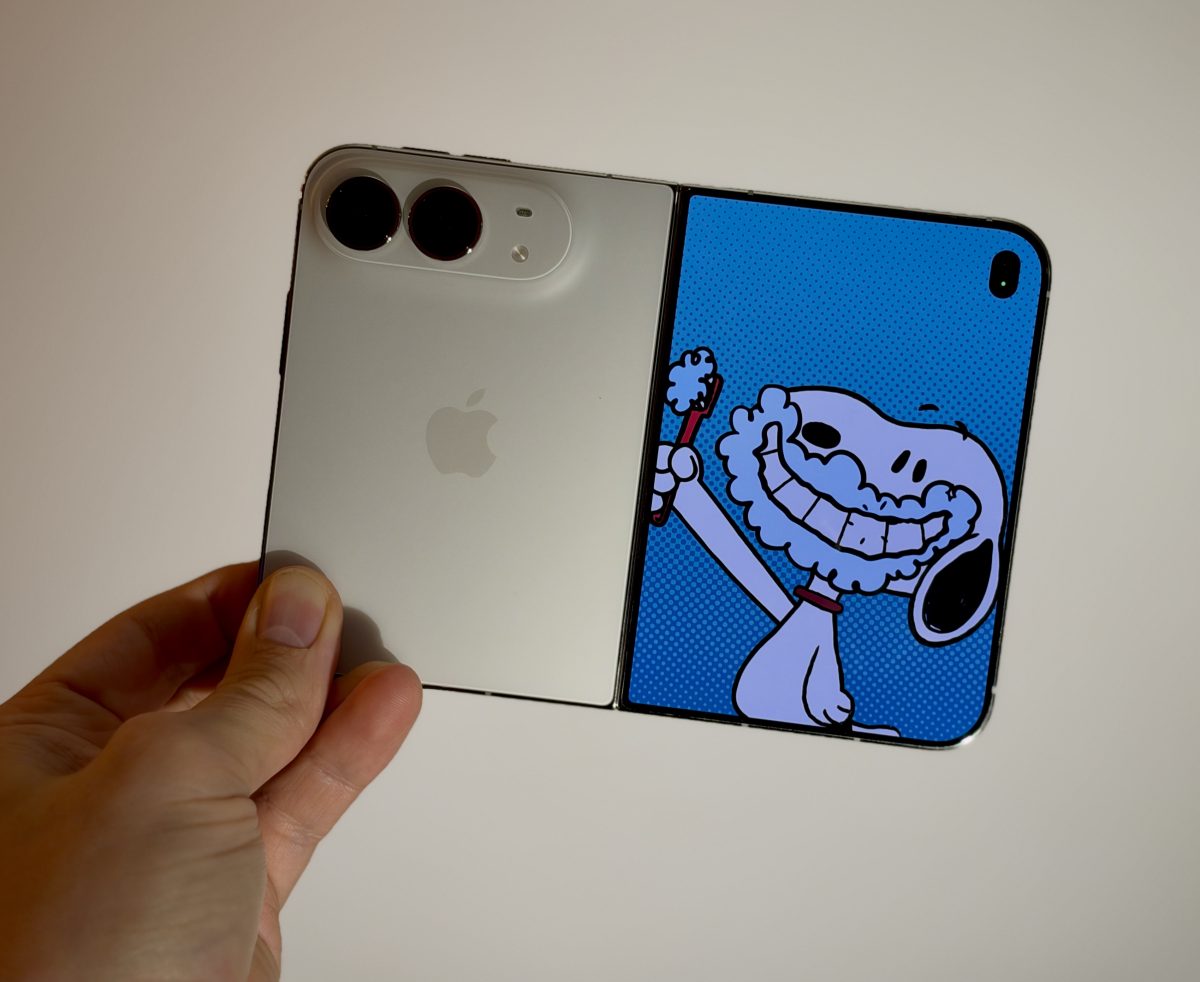 Ensituntumat taittuvasta iPhone Duosta: Applen uutuus on onnistunut mutta vaatii myös uuteen tottumista 40 Ensituntumat taittuvasta iPhone Duosta: Applen uutuus on onnistunut mutta vaatii myös uuteen tottumista 39