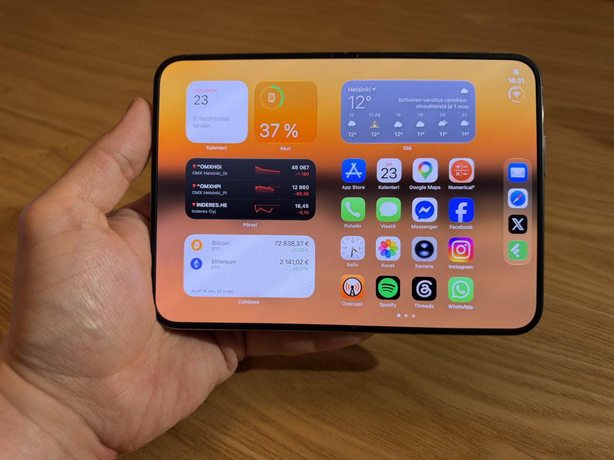Ensituntumat taittuvasta iPhone Duosta: Applen uutuus on onnistunut mutta vaatii myös uuteen tottumista 22 Ensituntumat taittuvasta iPhone Duosta: Applen uutuus on onnistunut mutta vaatii myös uuteen tottumista 21