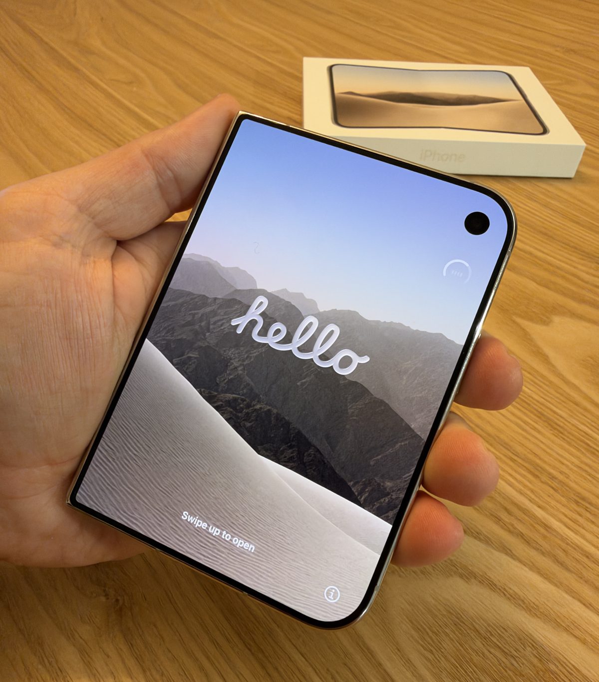 Ensituntumat taittuvasta iPhone Duosta: Applen uutuus on onnistunut mutta vaatii myös uuteen tottumista 8 Ensituntumat taittuvasta iPhone Duosta: Applen uutuus on onnistunut mutta vaatii myös uuteen tottumista 7