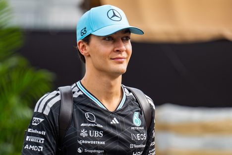 George Russell paljasti: F1-auton ohjaamo kuumenee 60 asteeseen – Mercedes kieltäytyi viilennysliivistä budjettikaton vuoksi 3
