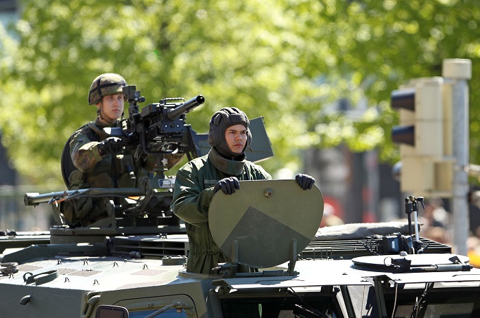 Suomi ostaa Saksasta 84,5 miljoonan euron raskaan panssaritorjunta-aseen 2 Suomi ostaa Saksasta 84,5 miljoonan euron raskaan panssaritorjunta-aseen 1